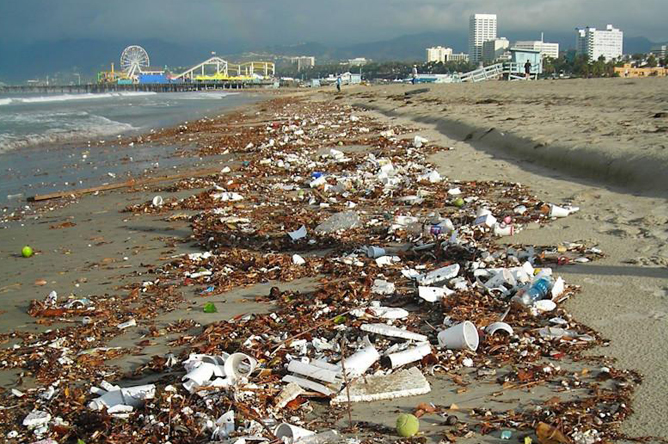 beach garbage